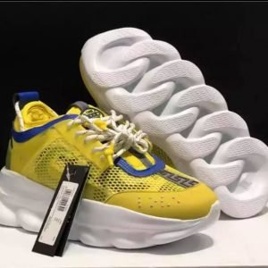 zap-ver-uni-2020-01-zapatillas-unisex-versace-chain-reaction-amarillo-base-blanco