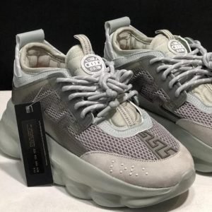 zap-ver-uni-2020-07-zapatillas-unisex-versace-chain-reaction-crema-base-blanco